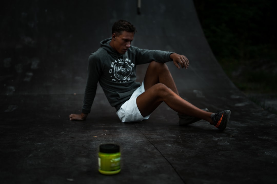 Deload Week: When to Back Off Training and How to Do It Smart